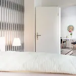 明斯特豪华公寓 *