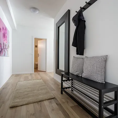 Deluxe Am Muenster Apartment *