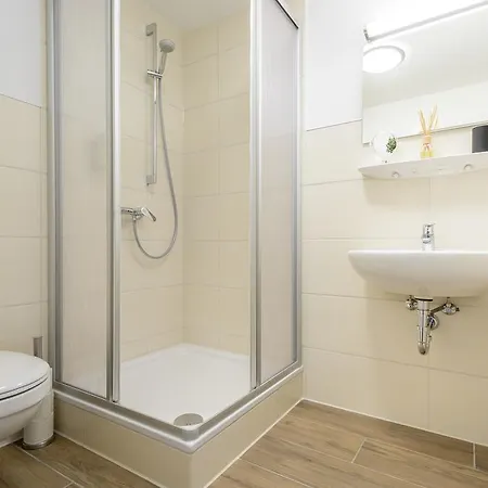 Deluxe Am Munster Апартаменты *